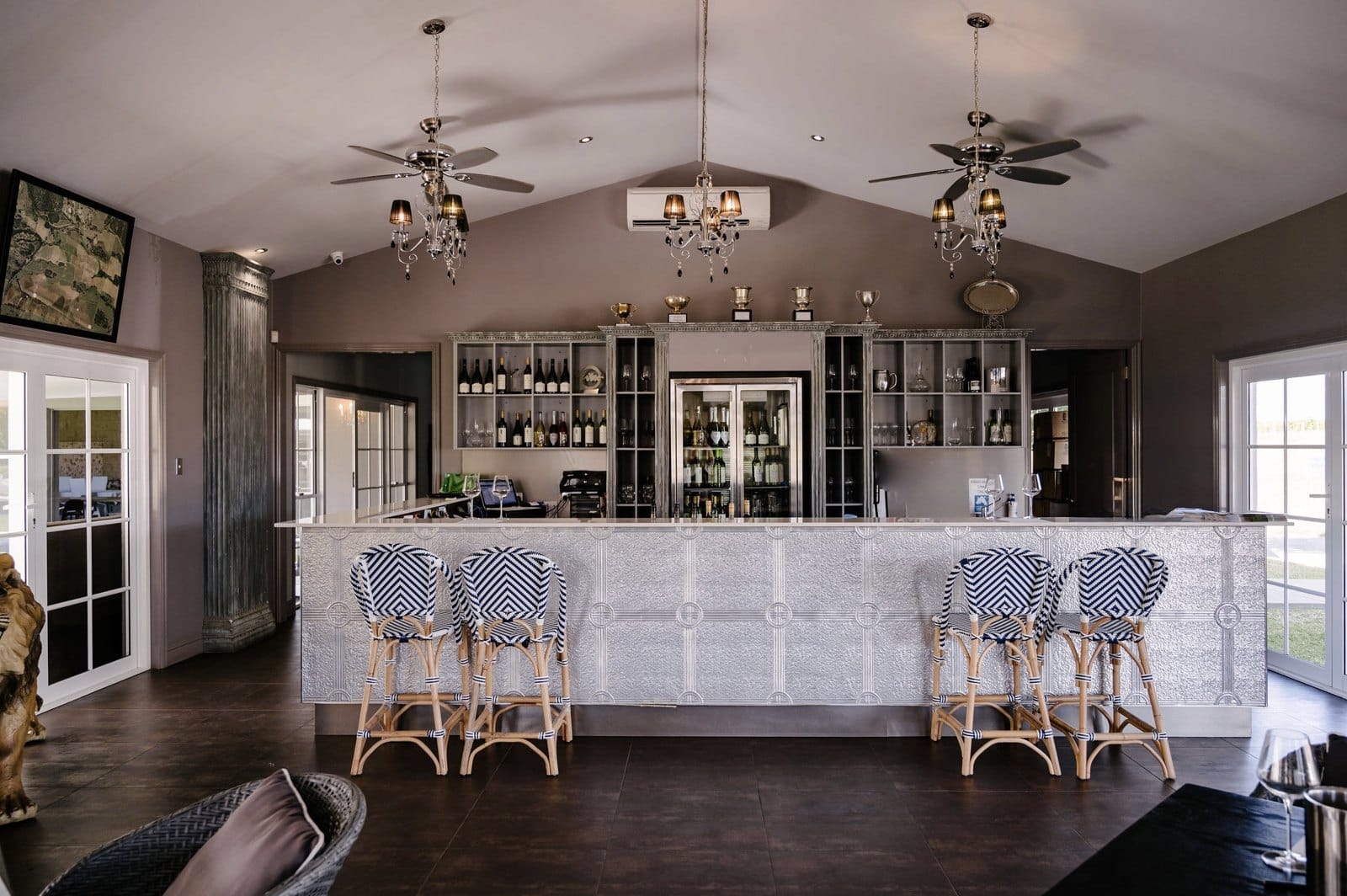 Interior of the Leogate Estate cellar door tasting room
